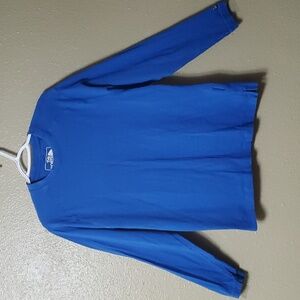 The Northface Size Medium Long Sleeve Crew Neck Shirt Blue